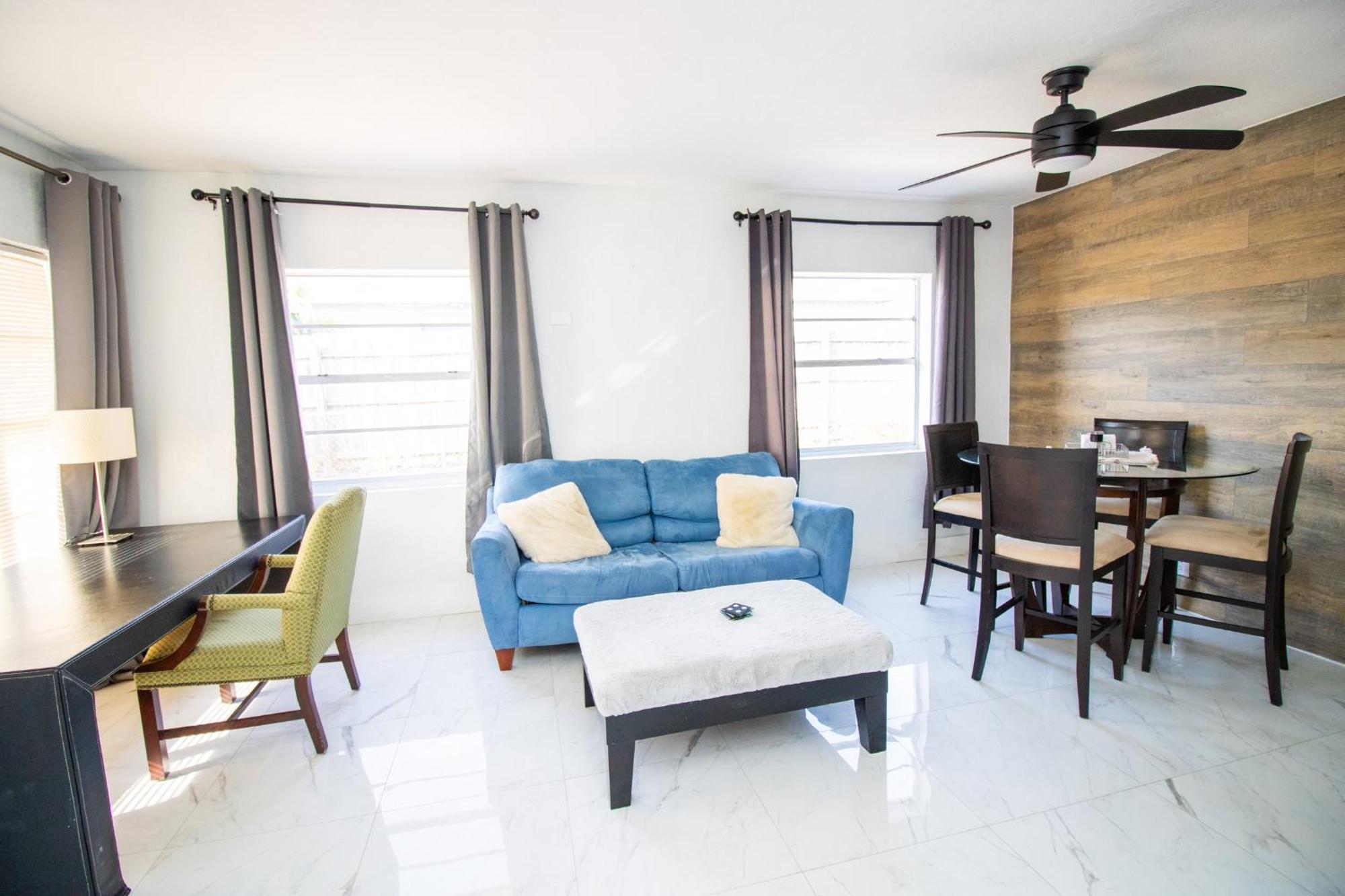 Shared Home - Close To The Beach Рів'єра-Біч Екстер'єр фото