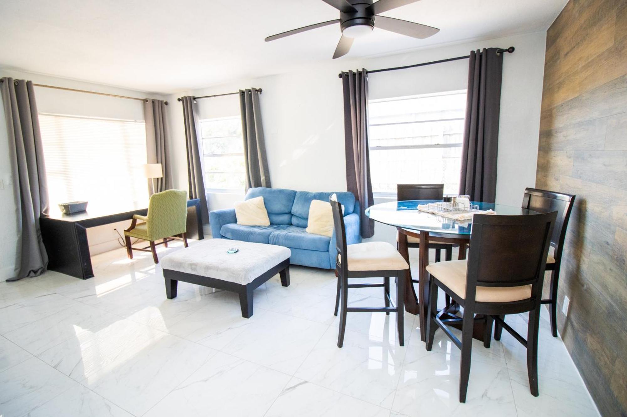 Shared Home - Close To The Beach Рів'єра-Біч Екстер'єр фото